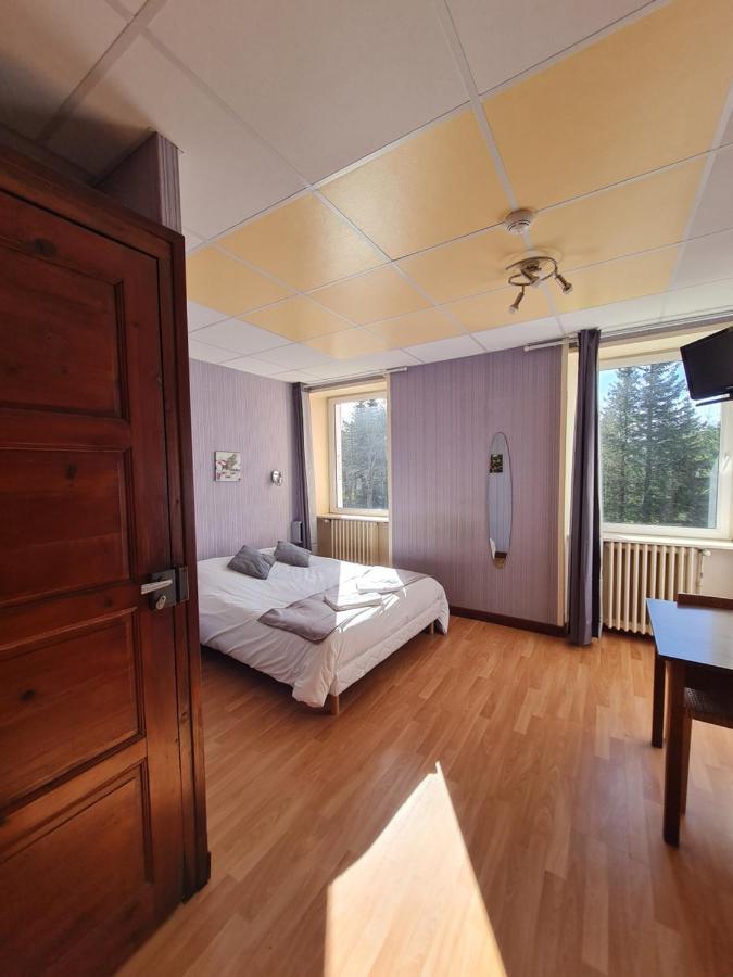 Hôtel des Cévennes Mezilhac Esterno foto